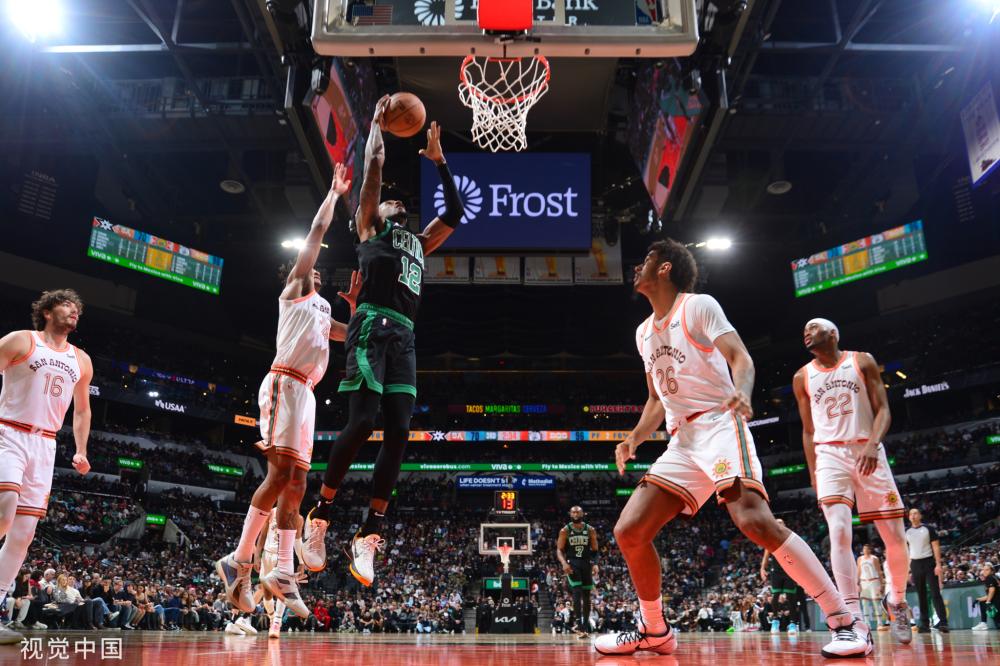 丁俊晖的近 丁俊晖的近