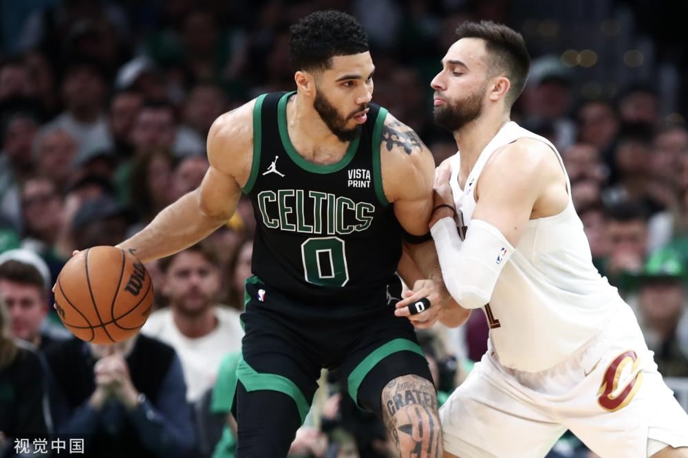 练在发布会 练在发布会